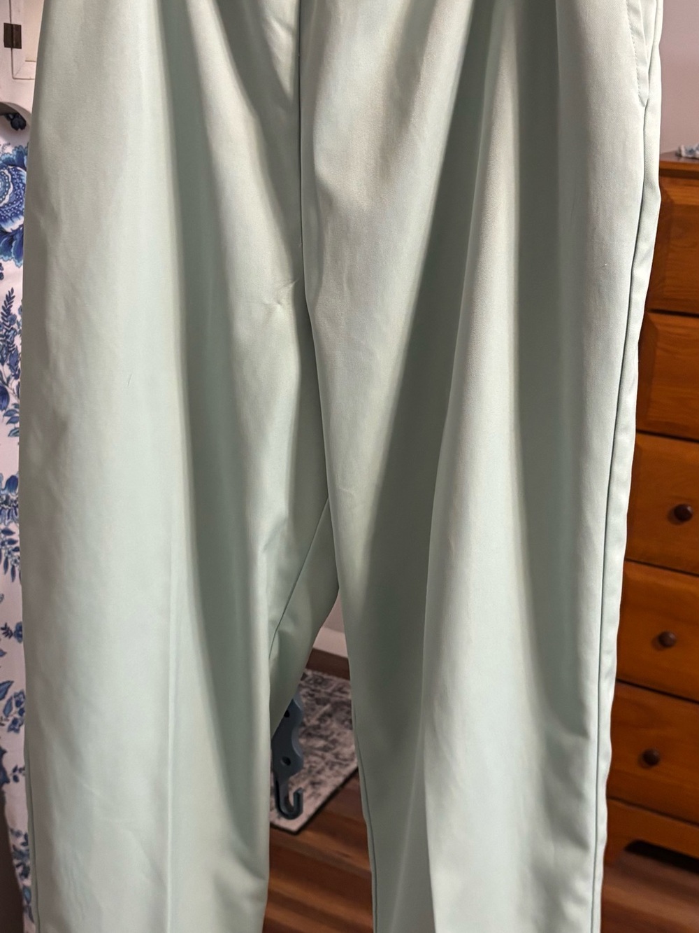 Alfred Dunner Straight Leg Pants in Light Mint